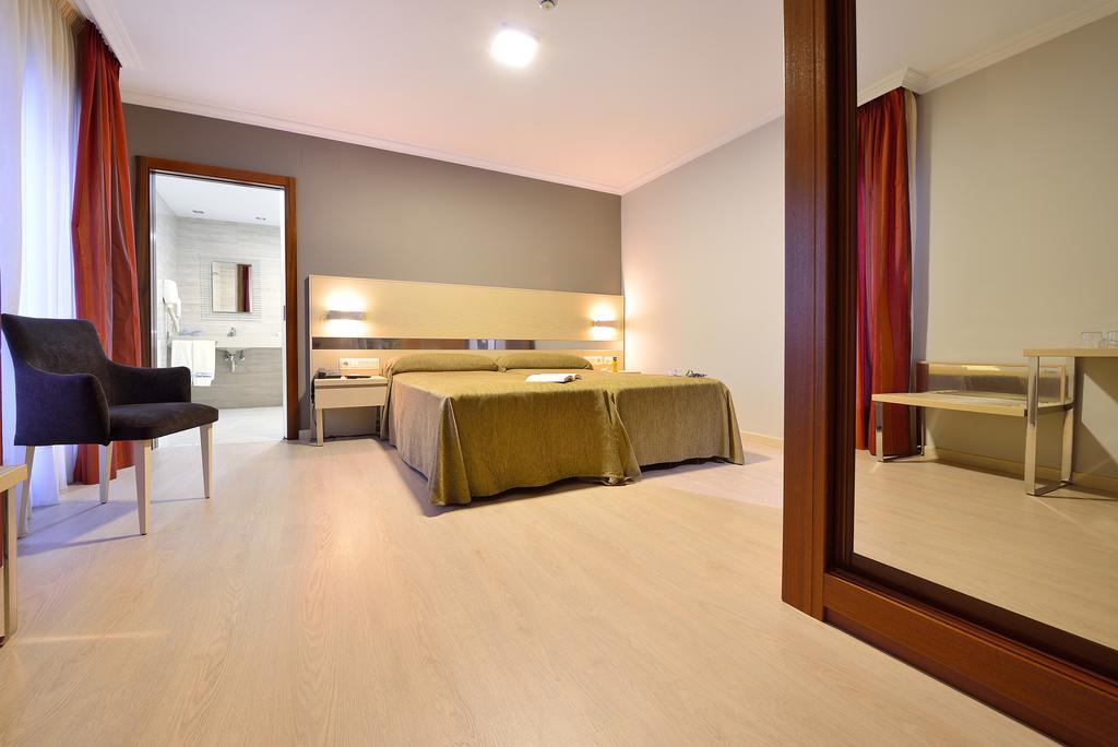 Hotel Puente De La Toja โอโกรเบ ภายนอก รูปภาพ