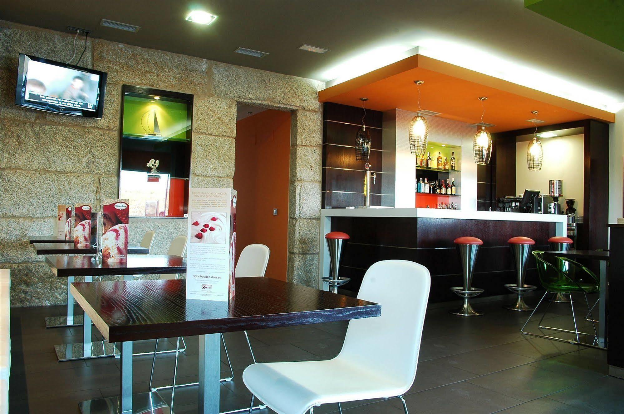 Hotel Puente De La Toja โอโกรเบ ภายนอก รูปภาพ